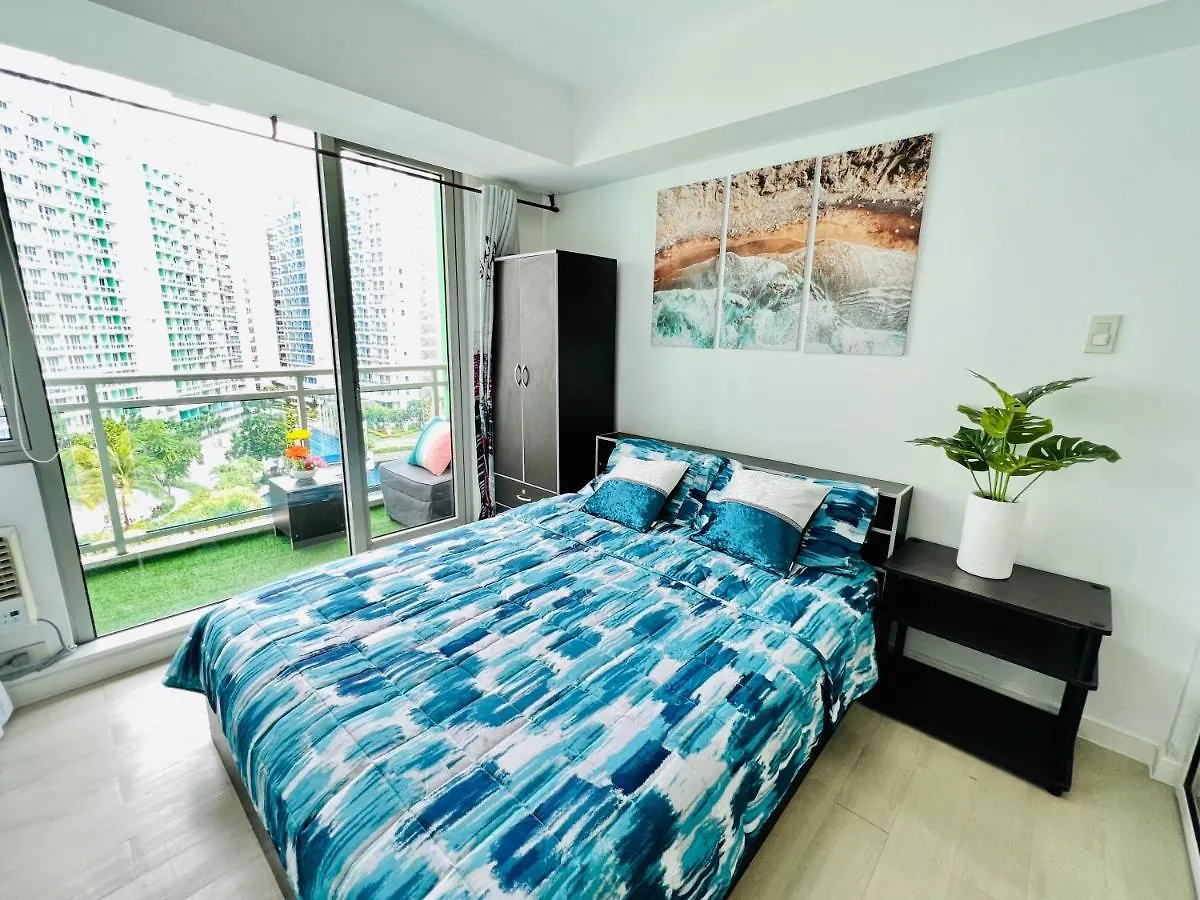 Azure Positano Tower Beach Vibe Manila 0*,