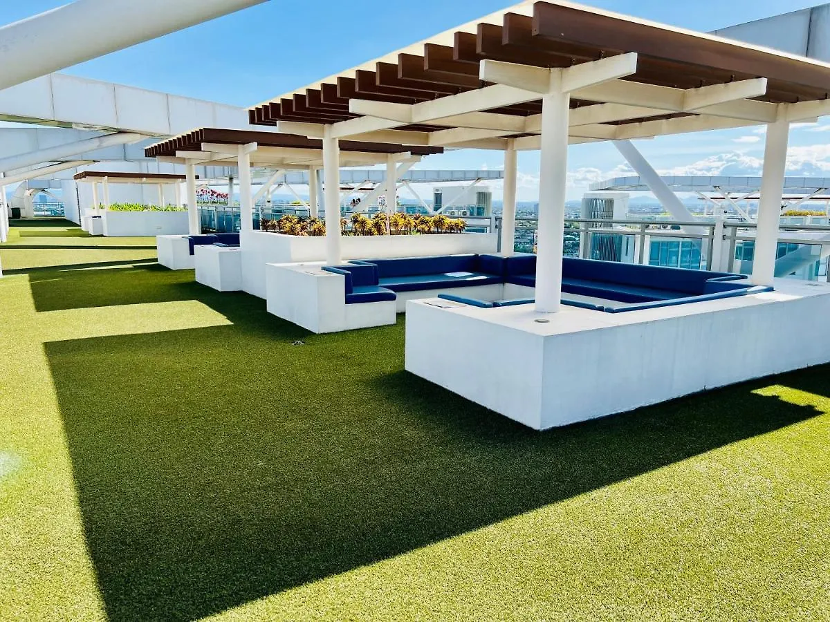 Azure Positano Tower Beach Vibe Manila Apartment